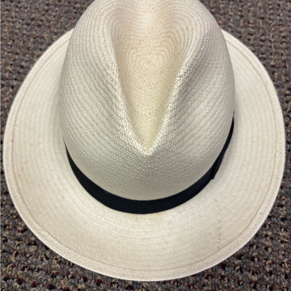 Tesi straw Fedora with Black Band - Picture 4 of 10